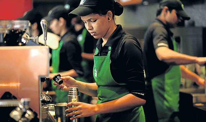 Starbucks консультирует мигрантов